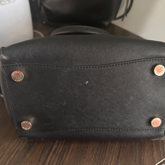 Michael Kors purse - Picture 7 of 7